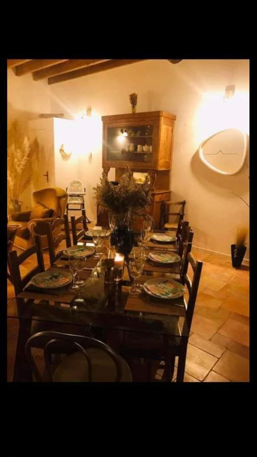 Gîte Baie Bonheur Genêts Extérieur photo